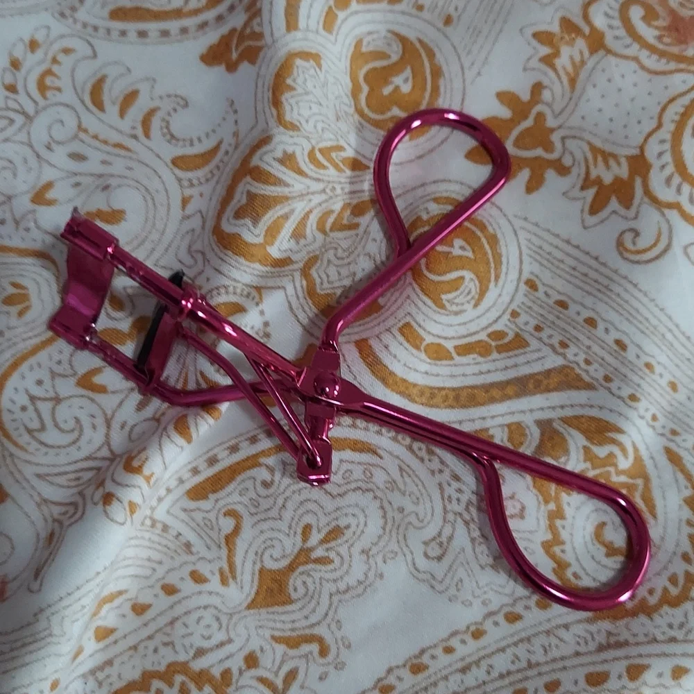 Lot of makeup - Picture 14 of 14